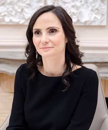 Dr Rachel Pessis - Chirurgie Esthétique à Paris